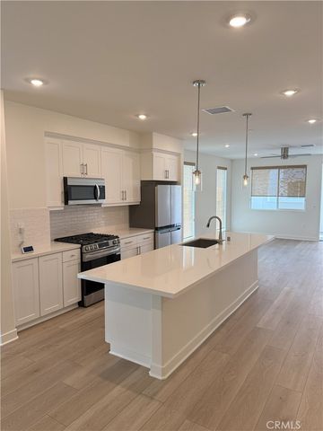 1816 E 1ST Street 450, Santa Ana, CA 92705