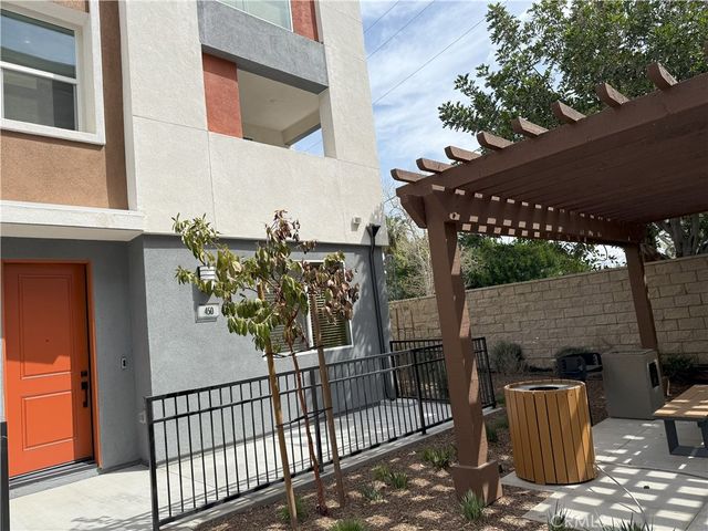 1816 E 1ST Street 450, Santa Ana, CA 92705