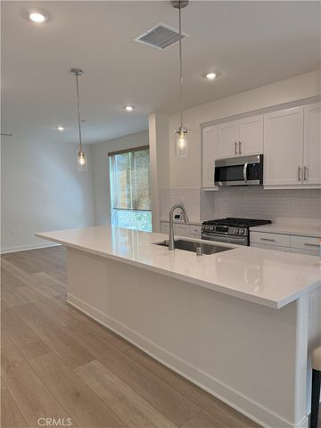 1816 E 1ST Street 450, Santa Ana, CA 92705