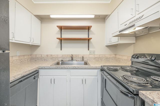 2727 HIGHLAND AVENUE, Birmingham, AL 35205