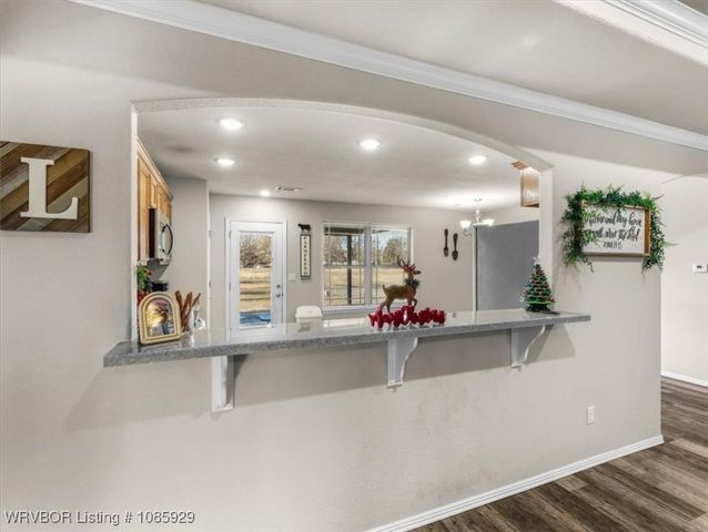 206 Blackstone Drive, Wister, OK 74966