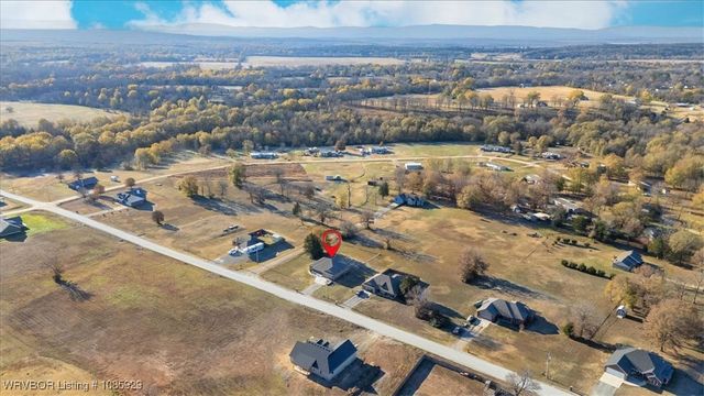 206 Blackstone Drive, Wister, OK 74966