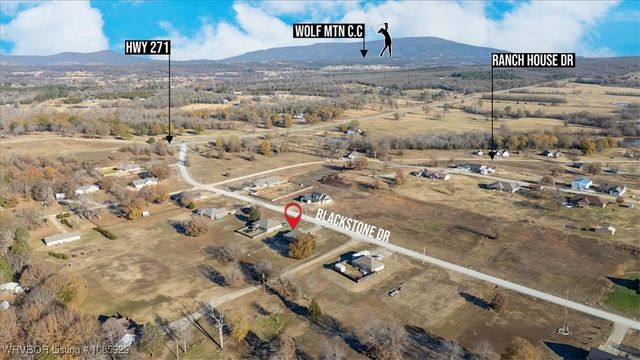 206 Blackstone Drive, Wister, OK 74966