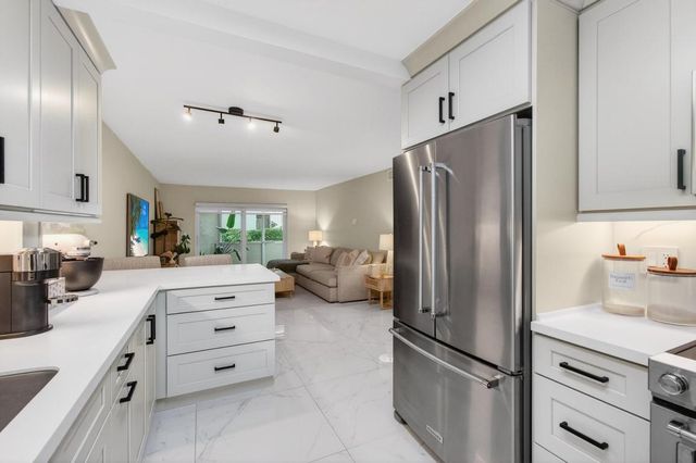 322 N Federal Highway 137, Deerfield Beach, FL 33441