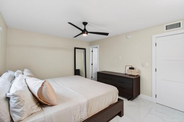 322 N Federal Highway 137, Deerfield Beach, FL 33441