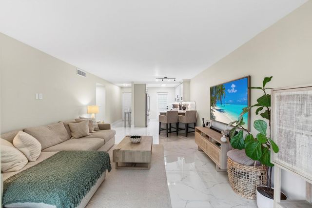 322 N Federal Highway 137, Deerfield Beach, FL 33441