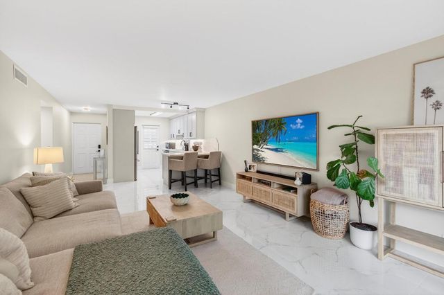 322 N Federal Highway 137, Deerfield Beach, FL 33441