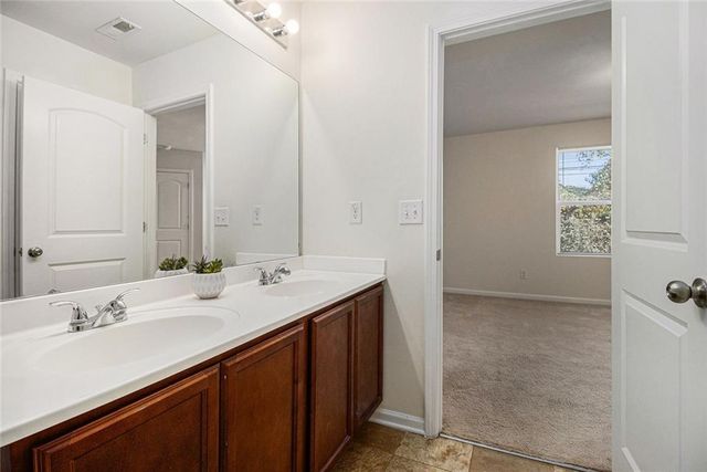 6257 Ellenwood Drive, Rex, GA 30273
