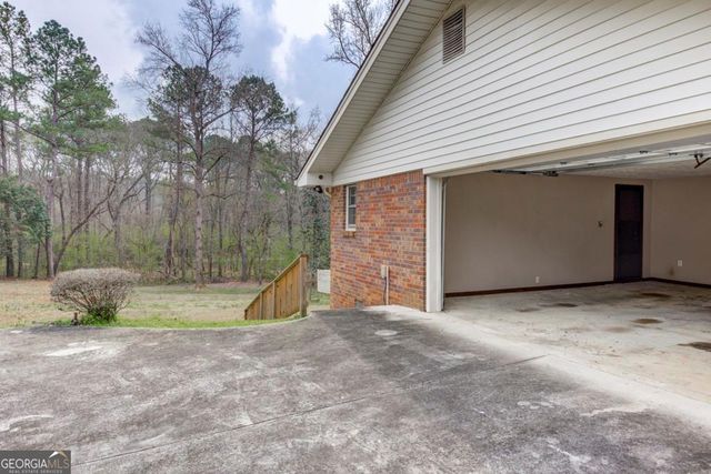 4385 Miners Creek Road, Lithonia, GA 30038
