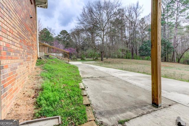 4385 Miners Creek Road, Lithonia, GA 30038