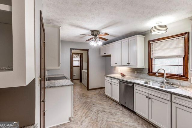 4385 Miners Creek Road, Lithonia, GA 30038