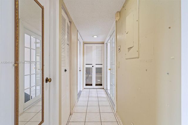 6233 NW 170th Terrace, Miami, FL 33015