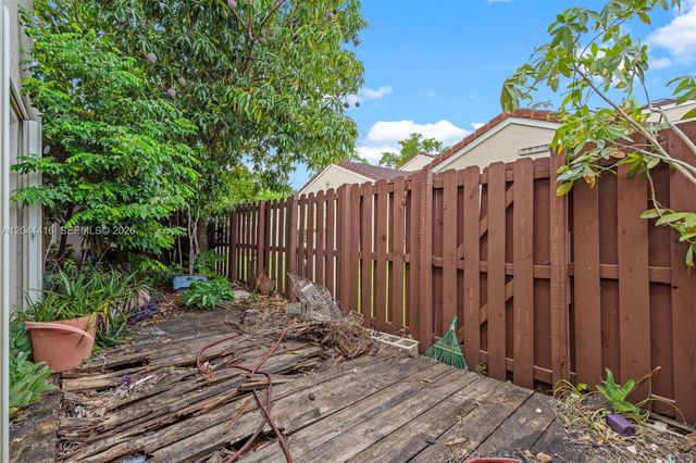 6233 NW 170th Terrace, Miami, FL 33015