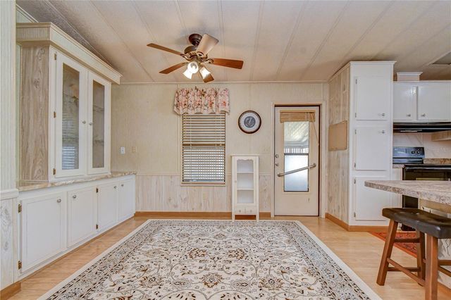 35123 COLONY HILLS DRIVE, Zephyrhills, FL 33541