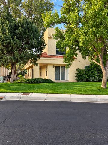 9421 Lancaster NE, Albuquerque, NM 87111