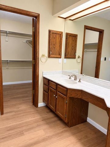 9421 Lancaster NE, Albuquerque, NM 87111