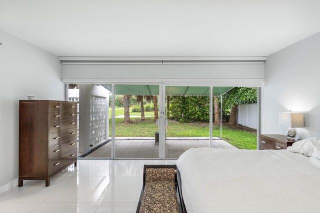 900 Marble Way, Boca Raton, FL 33432