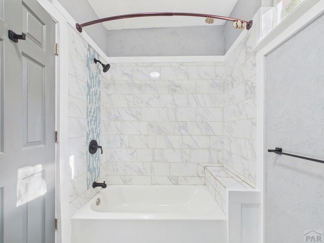 720 E 3rd St, Pueblo, CO 81001