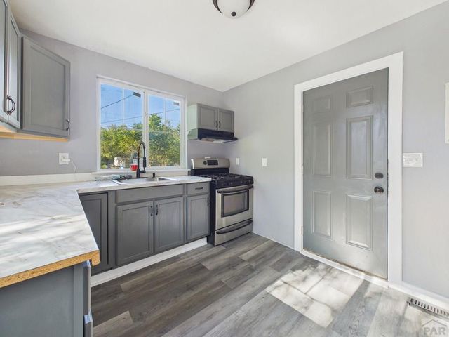 720 E 3rd St, Pueblo, CO 81001
