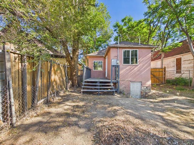 720 E 3rd St, Pueblo, CO 81001