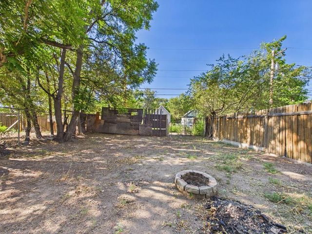 720 E 3rd St, Pueblo, CO 81001