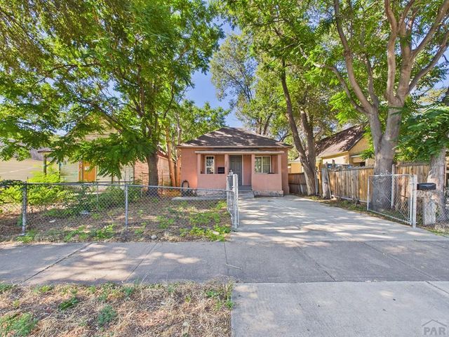 720 E 3rd St, Pueblo, CO 81001