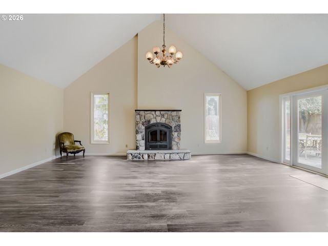 12935 Sw RITA Dr, Beaverton, OR 97005