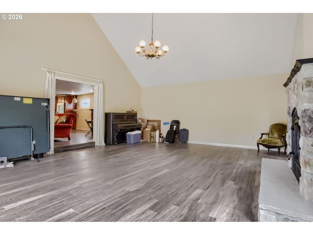 12935 Sw RITA Dr, Beaverton, OR 97005