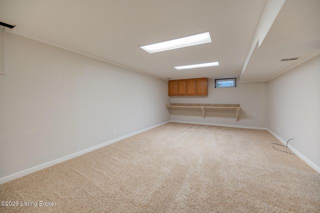 3144 Sunny Ln, Louisville, KY 40205