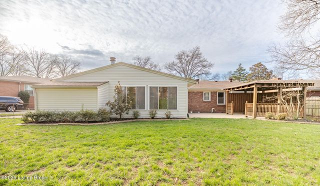 3144 Sunny Ln, Louisville, KY 40205