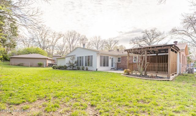 3144 Sunny Ln, Louisville, KY 40205