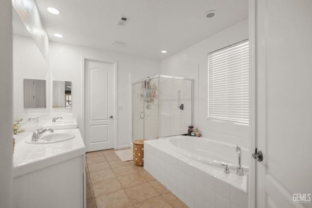 5101 Anacapa Drive, Bakersfield, CA 93306