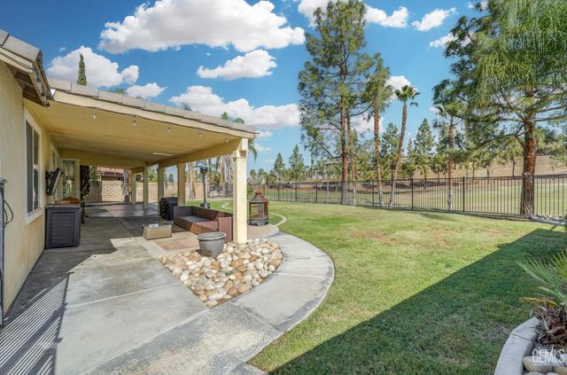 5101 Anacapa Drive, Bakersfield, CA 93306