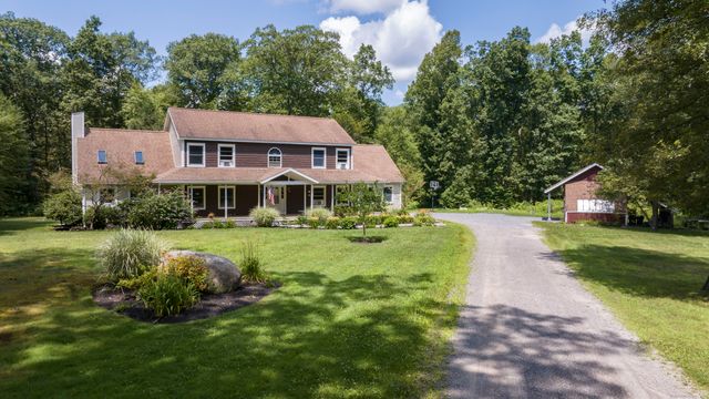 101 Center Road, Woodstock, CT 06281