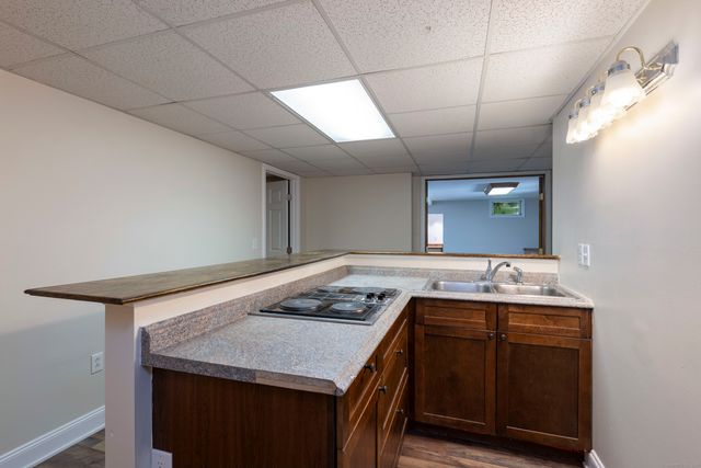 101 Center Road, Woodstock, CT 06281