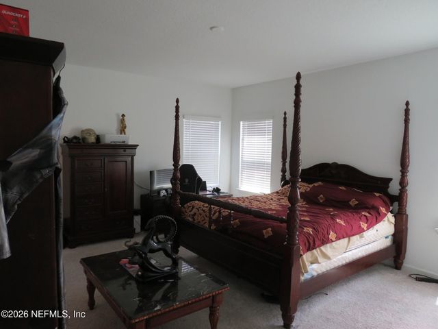 1484 HUNTLEY HOLLOW Drive, Jacksonville, FL 32218