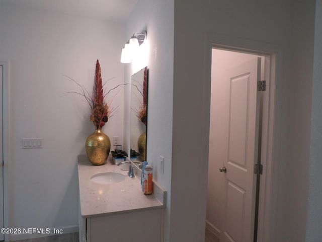 1484 HUNTLEY HOLLOW Drive, Jacksonville, FL 32218