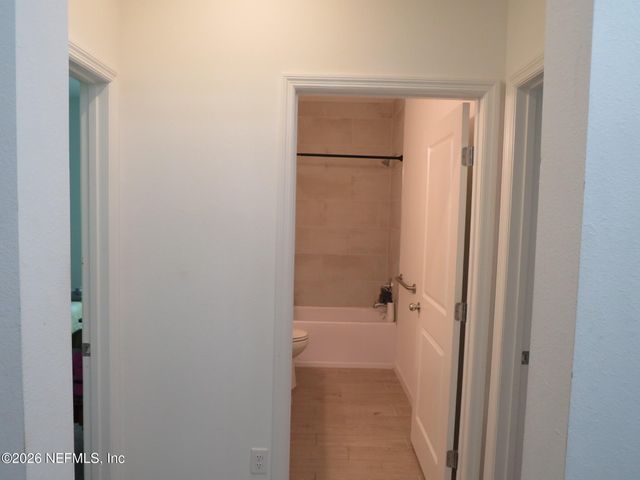 1484 HUNTLEY HOLLOW Drive, Jacksonville, FL 32218