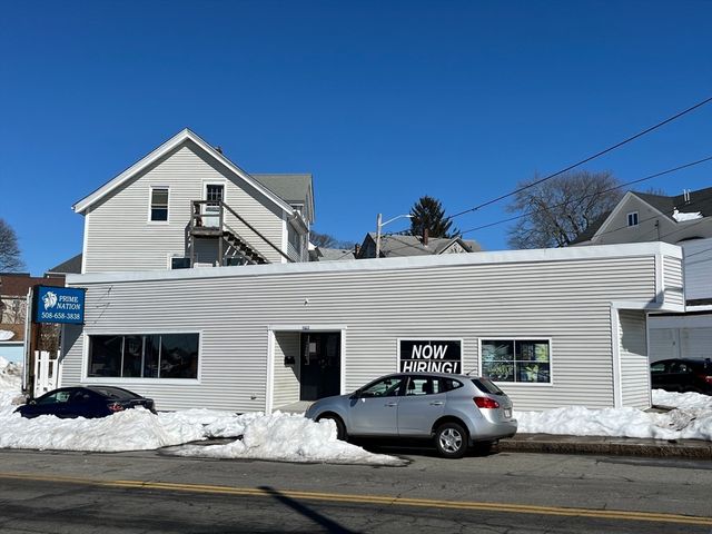 1768 Pleasant Street, Fall River, MA 02723