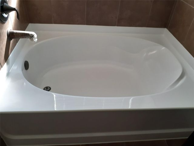 6603 Sharpstone Creek Lane, Houston, TX 77084