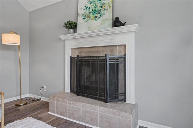 8765 Thompson Drive, De Soto, KS 66018