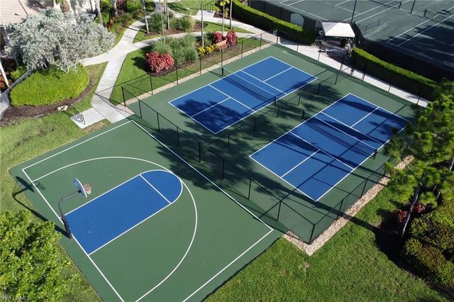 6502 Monterey PT 102, Naples, FL 34105