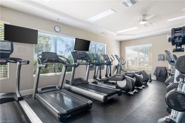 6502 Monterey PT 102, Naples, FL 34105