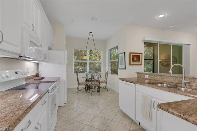 6502 Monterey PT 102, Naples, FL 34105