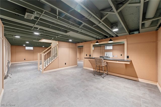 77 Parmelee Drive, Hudson, OH 44236