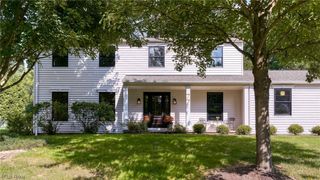 77 Parmelee Drive, Hudson, OH 44236
