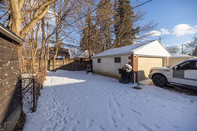 8218 Beaverland Street, Detroit, MI 48239