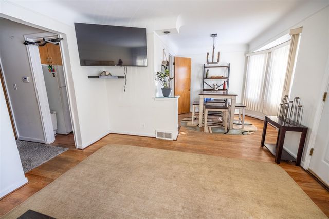 8218 Beaverland Street, Detroit, MI 48239