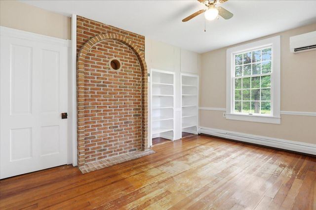 381 FRENCH RD, Shenandoah Junction, WV 25442