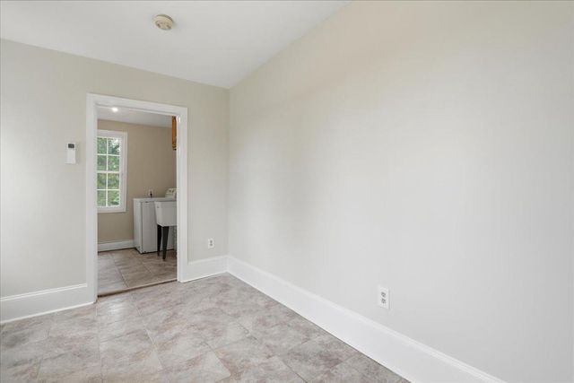 381 FRENCH RD, Shenandoah Junction, WV 25442